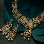 Antique jewellery and watches